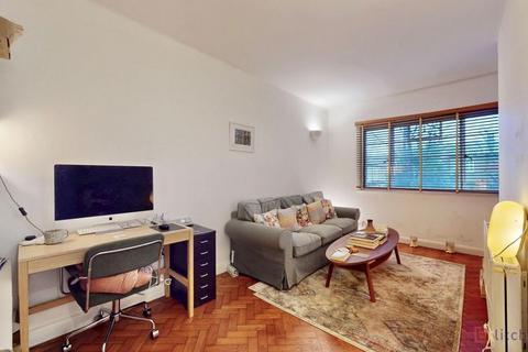 1 bedroom flat for sale, North Hill, London