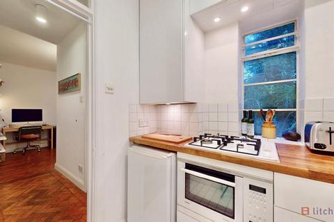 1 bedroom flat for sale, North Hill, London