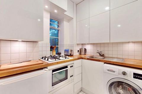 1 bedroom flat for sale, North Hill, London