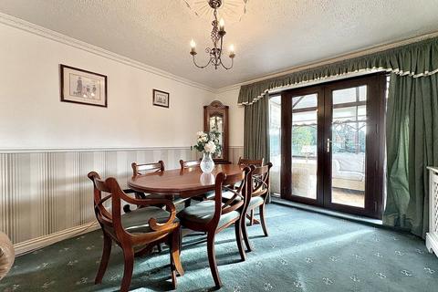undefined, Linley Grove, GORNAL WOOD, DY3 2SB