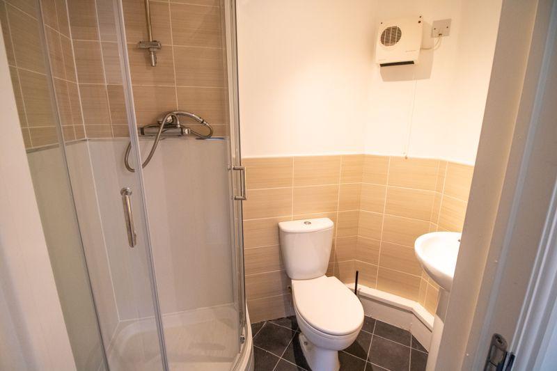 En-suite to the...