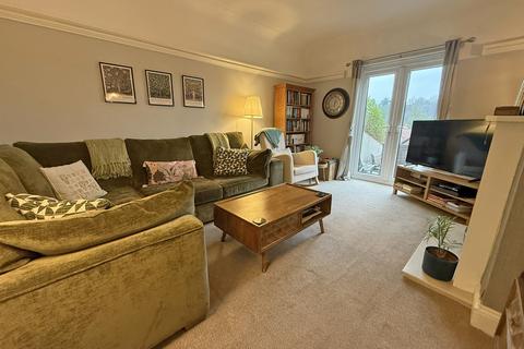 3 bedroom semi-detached house for sale, Osborne Park, North Yorkshire YO12