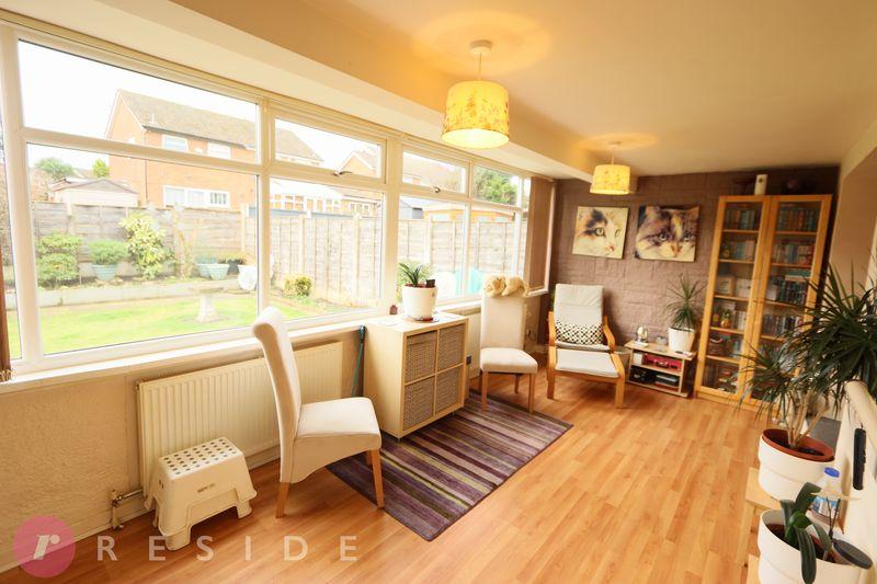 Breakfast Room