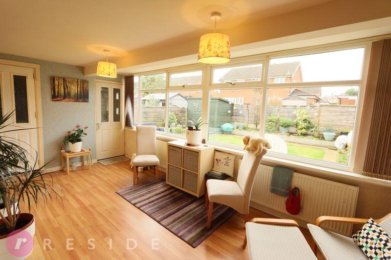 Breakfast Room