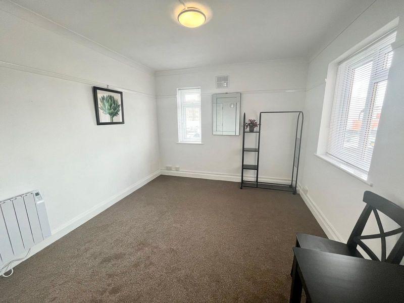 Apartment in Bournemouth - View 5