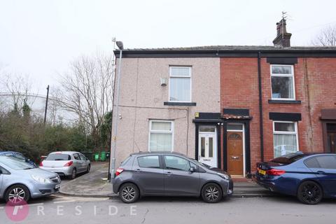 2 bedroom end of terrace house for sale, New Barn Lane, Rochdale OL11