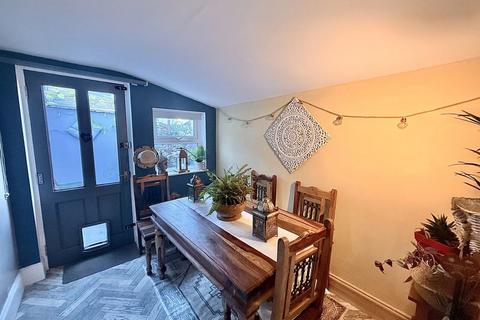 2 bedroom cottage for sale, Limerick Place, St Judes, Plymouth Cottage style 2 Bedroom Home Chain free