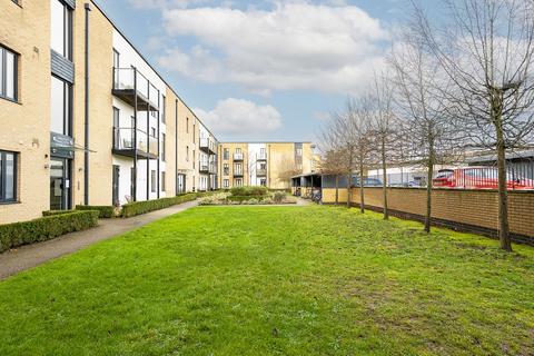 undefined, Angus Court, Thame