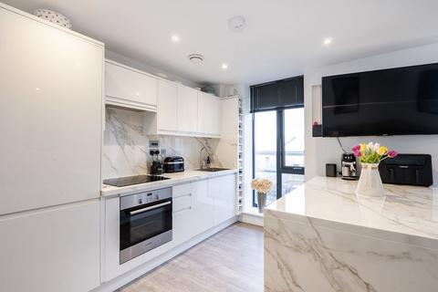 undefined, Angus Court, Thame