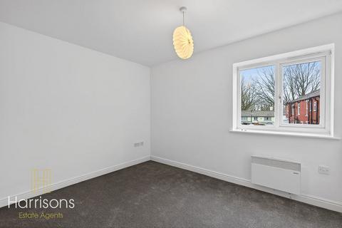2 bedroom flat to rent, Heatly Gardens Bolton Road, Westhoughton, Bolton. *AVAILABLE NOW*