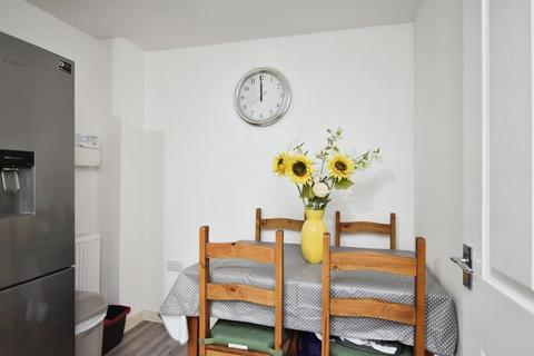 undefined, Paisey Grove, Salisbury          *VIDEO TOUR*