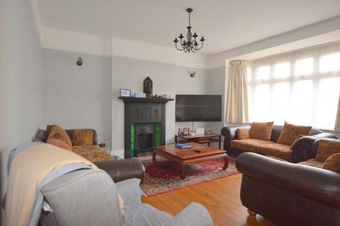 4 bedroom semi-detached house for sale, Wellington Road, Hatch End