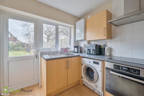 3 bedroom terraced house for sale, Stephens Road, Tadley RG26