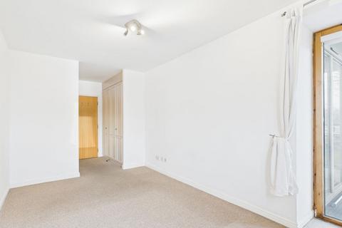 2 bedroom apartment for sale, Maritime Quay, London