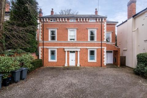2 bedroom flat to rent, Gough Road, Birmingham B15