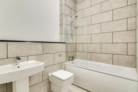 2 bedroom flat to rent, Gough Road, Birmingham B15
