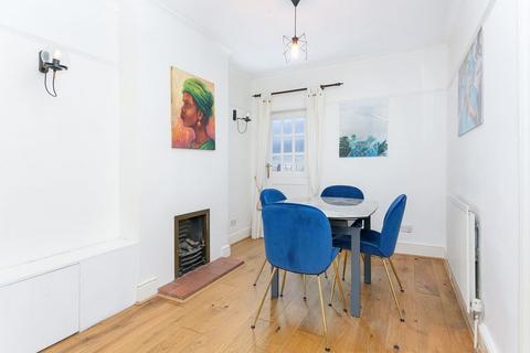 undefined, Churchill Road, South Croydon