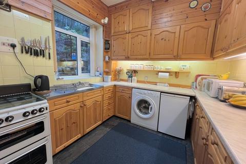 3 bedroom terraced house for sale, Priestwell Street, Cross Stone Road, Todmorden
