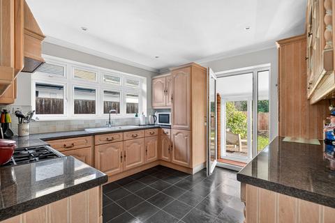 undefined, Crosslands, Chertsey KT16