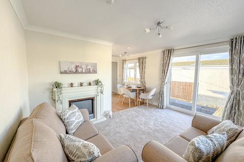 undefined, Weybridge Park Estate, Addlestone KT15