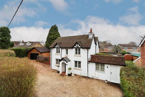 4 bedroom detached house for sale, Sandy Lane, Fleet GU52