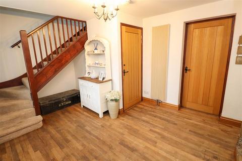 4 bedroom detached house for sale, Sandy Lane, Fleet GU52