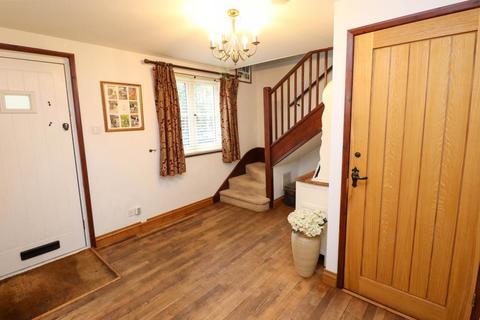 undefined, Sandy Lane, Fleet GU52
