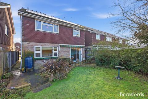 4 bedroom detached house for sale, Fairfield, Ingatestone, CM4