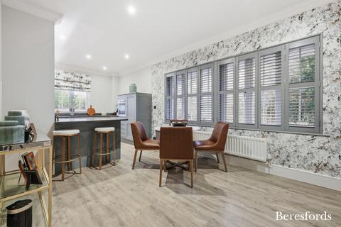 1 bedroom apartment for sale, Stonegate, The Limes, CM4