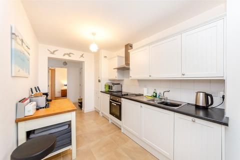 2 bedroom apartment for sale, Lon Y Don, Trearddur Bay, Holyhead, Isle of Anglesey, LL65