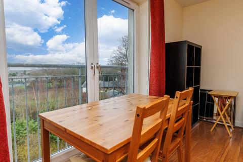 2 bedroom flat to rent, 62 Shaw Crescent,, Aberdeen, AB25