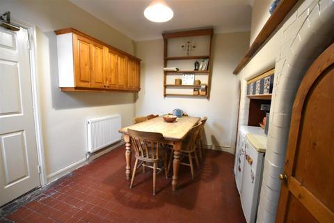 undefined, Abington Avenue, Northampton NN1
