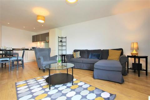 2 bedroom flat to rent, Brockley Hall Road, London, SE4