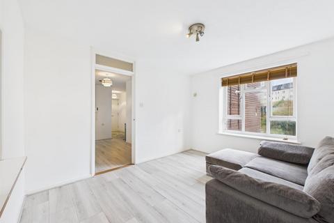 undefined, Kendall Avenue, South Croydon CR2