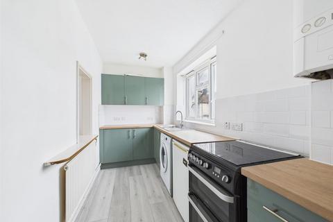 undefined, Kendall Avenue, South Croydon CR2