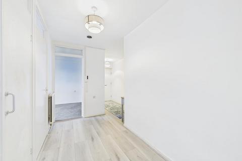 undefined, Kendall Avenue, South Croydon CR2