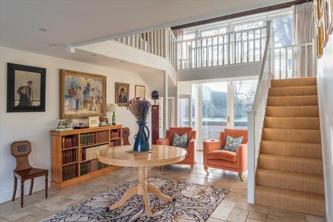 undefined, Clanfield Oxfordshire OX18