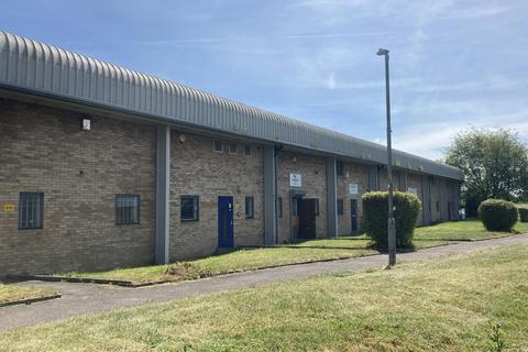 Warehouse to rent, Rabans Clos Aylesbury HP19 8RS