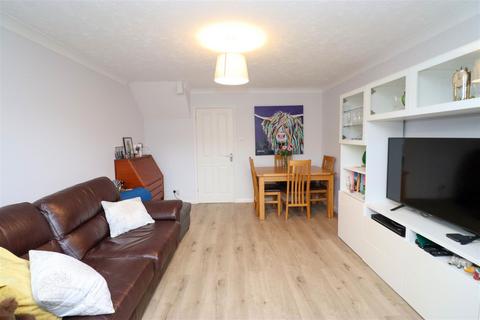 2 bedroom terraced house for sale, Pawmers Mead, Fleet GU52