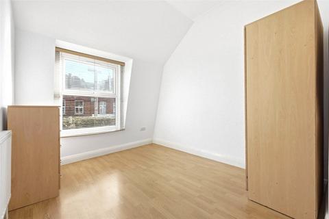 1 bedroom apartment to rent, Lea Bridge Road, London, E10