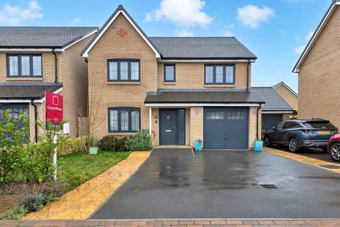 4 bedroom detached house for sale, King James Close, Ely CB7