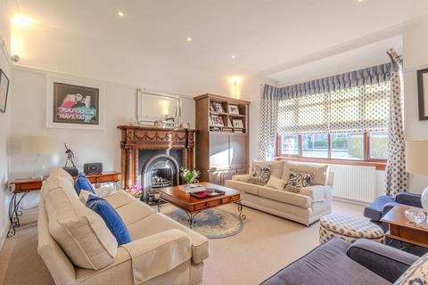 3 bedroom detached bungalow for sale, Milngavie Road, Bearsden, G61 2DR