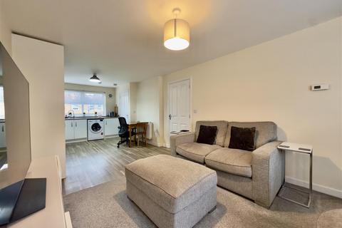 undefined, De Bray Close, Duston NN5
