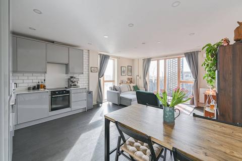 Green Lane, Streatham, LONDON, SW16