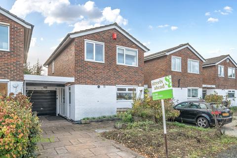 Wedgwood Way, London, SE19