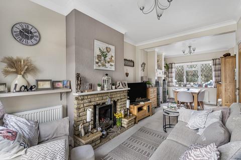 undefined, Ashtead