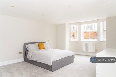 2 bedroom flat to rent, East Circus Street, Nottingham, NG1