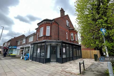 undefined, High Street North, Dunstable, LU6