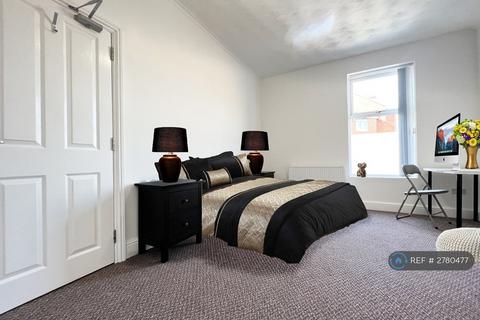 undefined, Markham Street, Wakefield, WF2