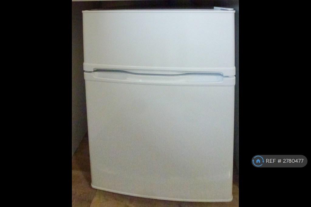 Individual Fridge Freezer